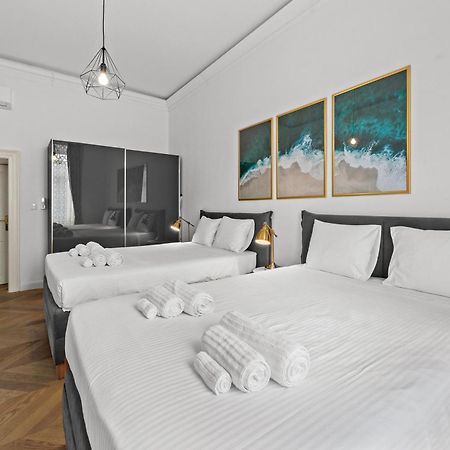 Apartment Augier - Elegant & Spacious - City Centre Pula Buitenkant foto